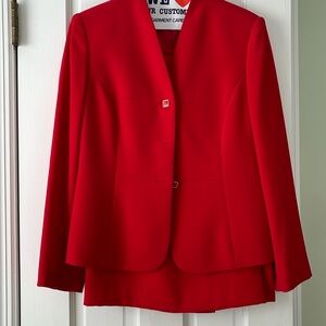 Women’s dress jacket and skirt.